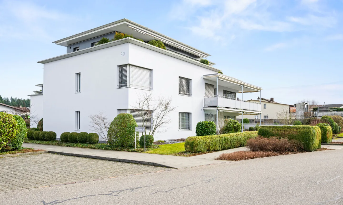 Exklusives Attika-Juwel: Grosszügigkeit und Luxus auf höchstem Niveau - Photo 1 sur 11