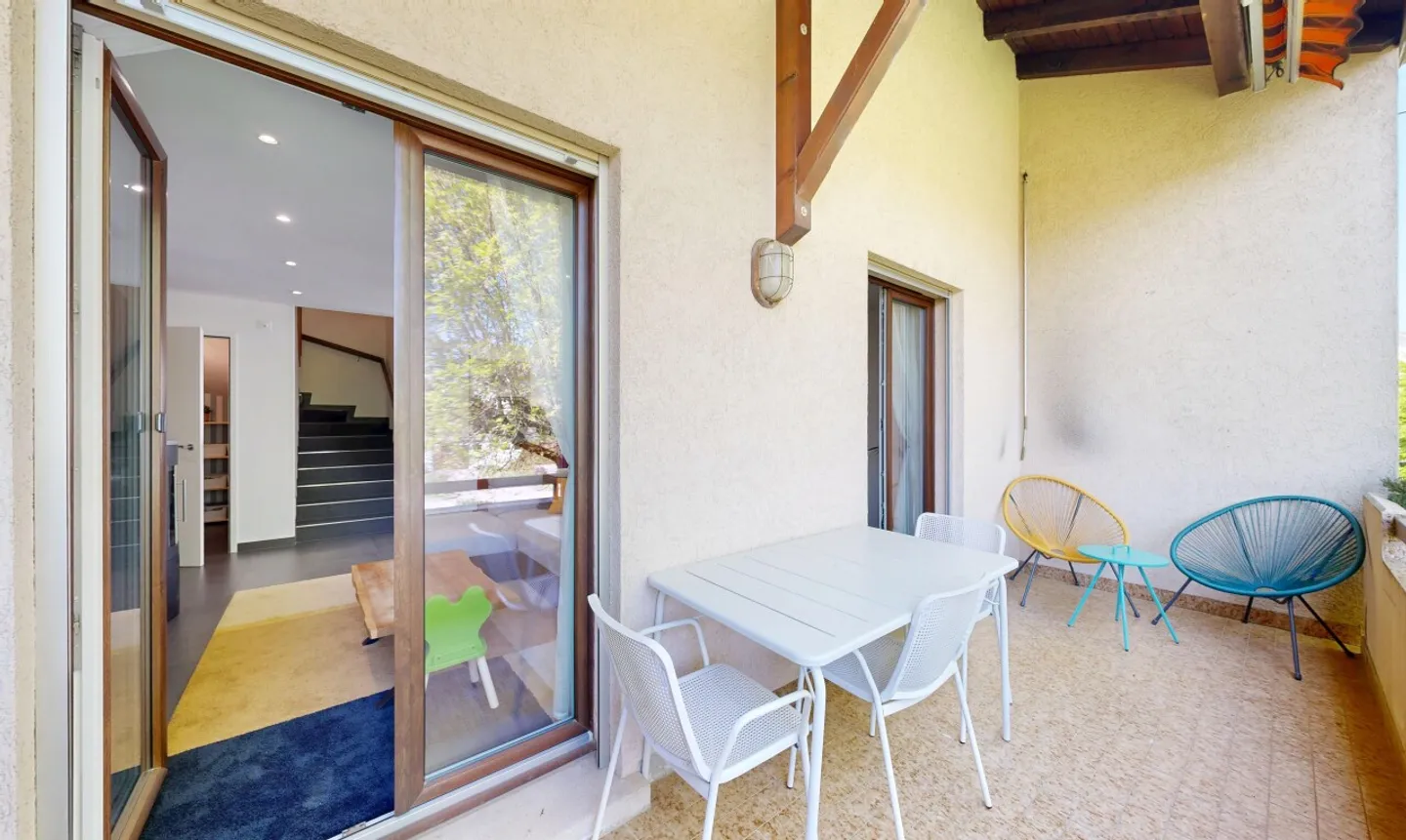 Renovated Duplex in Chavannes - Photo 10 of 11