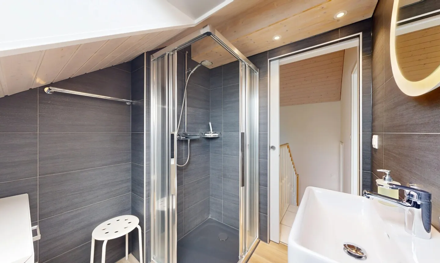 Wunderschönes Reihenhaus mit großer Terrasse - Foto 9 von 11