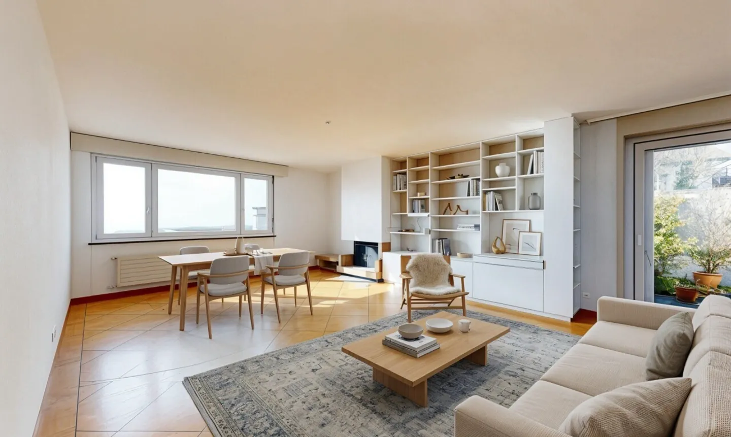 Magnificent Villa with Lake View - Photo 9 of 11