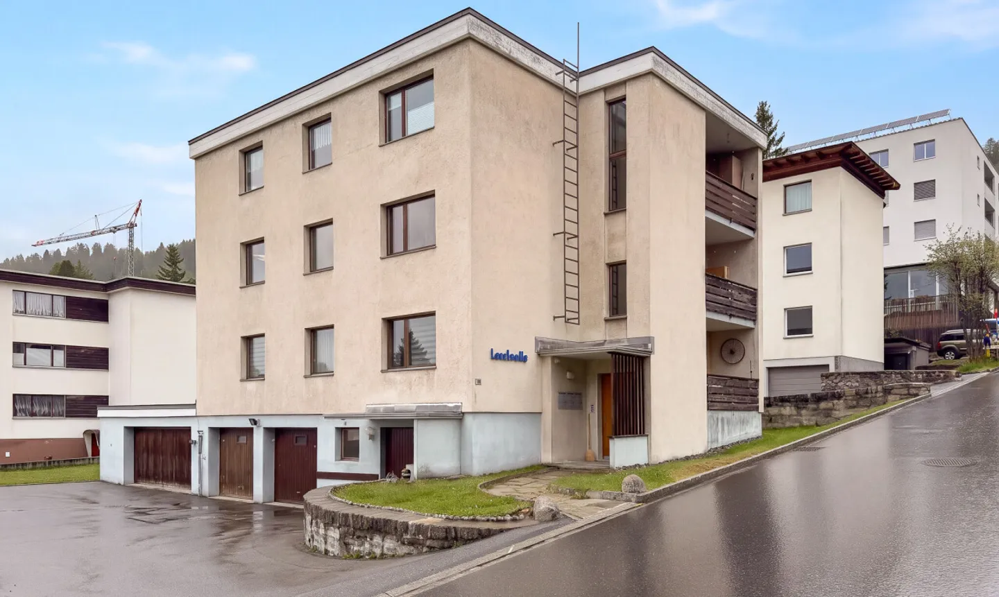 Charmante appartement de 4,5 pièces dans un emplacement calme à Davos Platz - Photo 1 sur 13