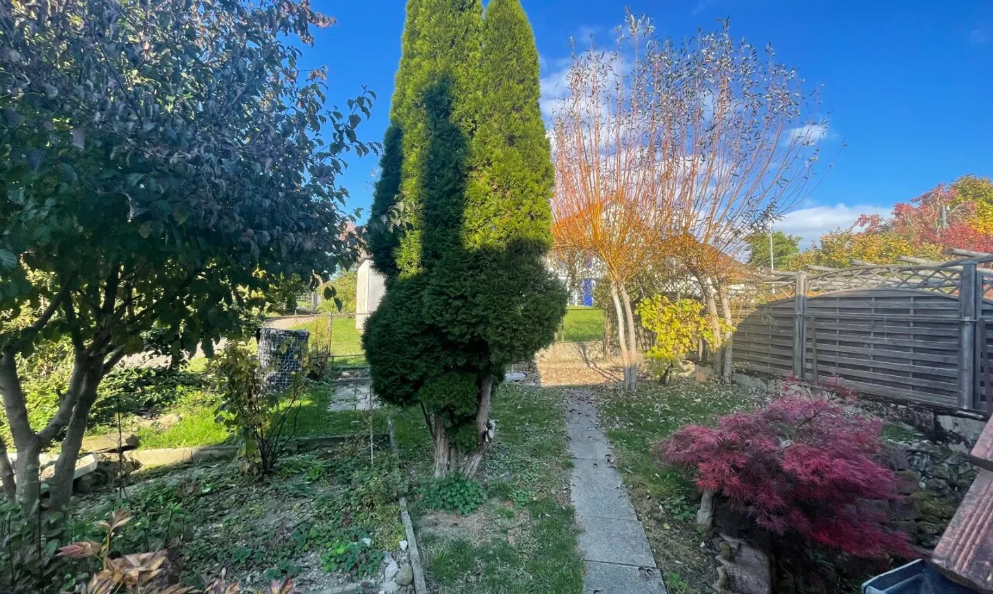 Charmantes Reihenmittelhaus mit Garten - Foto 5 von 11