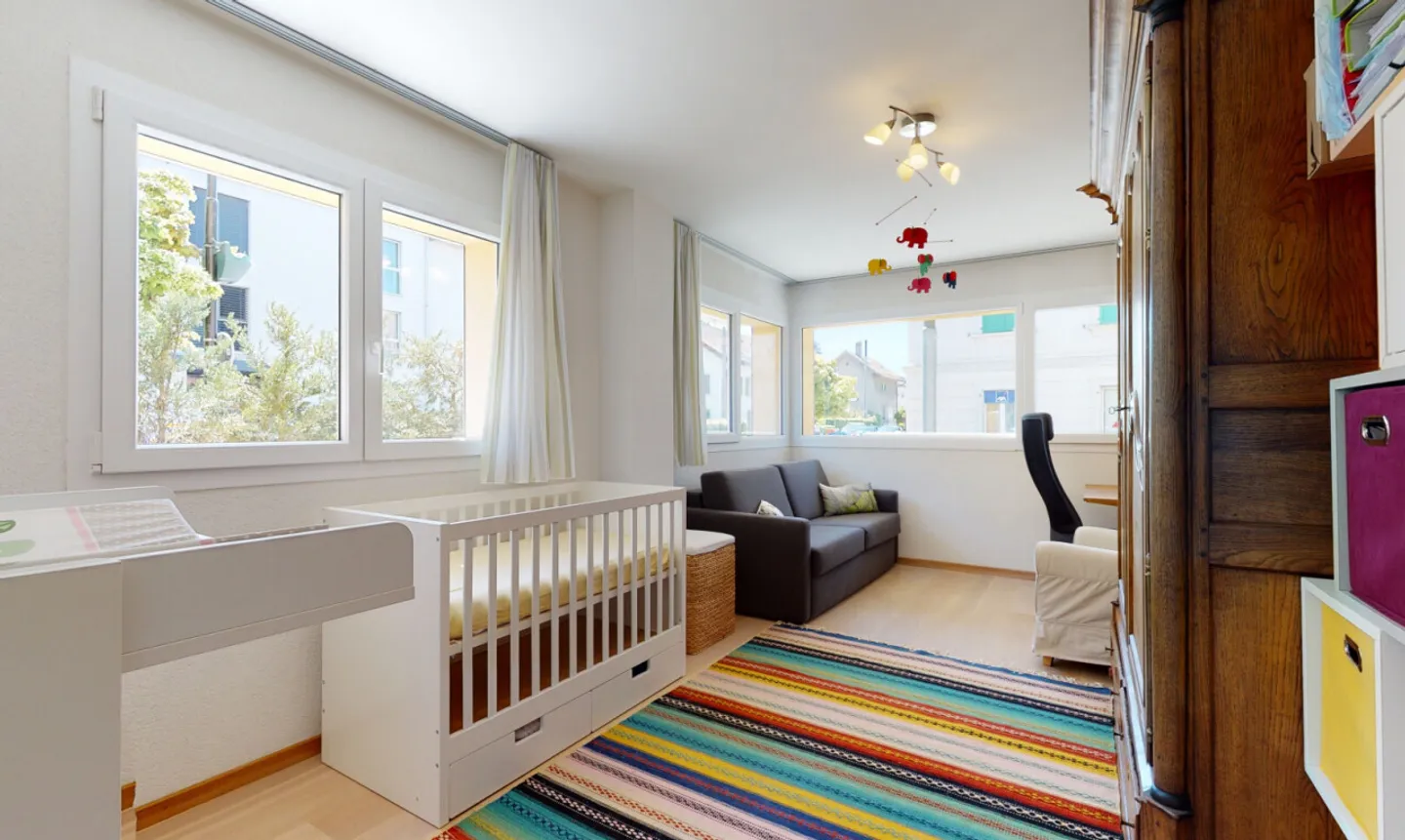 Bright family apartment with terrace in the heart of Epalinges - Photo 9 of 11