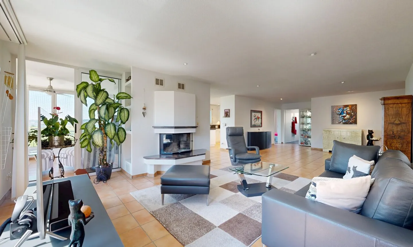 Grosse Wohnung mit traumhafter Aussicht - Foto 5 von 11