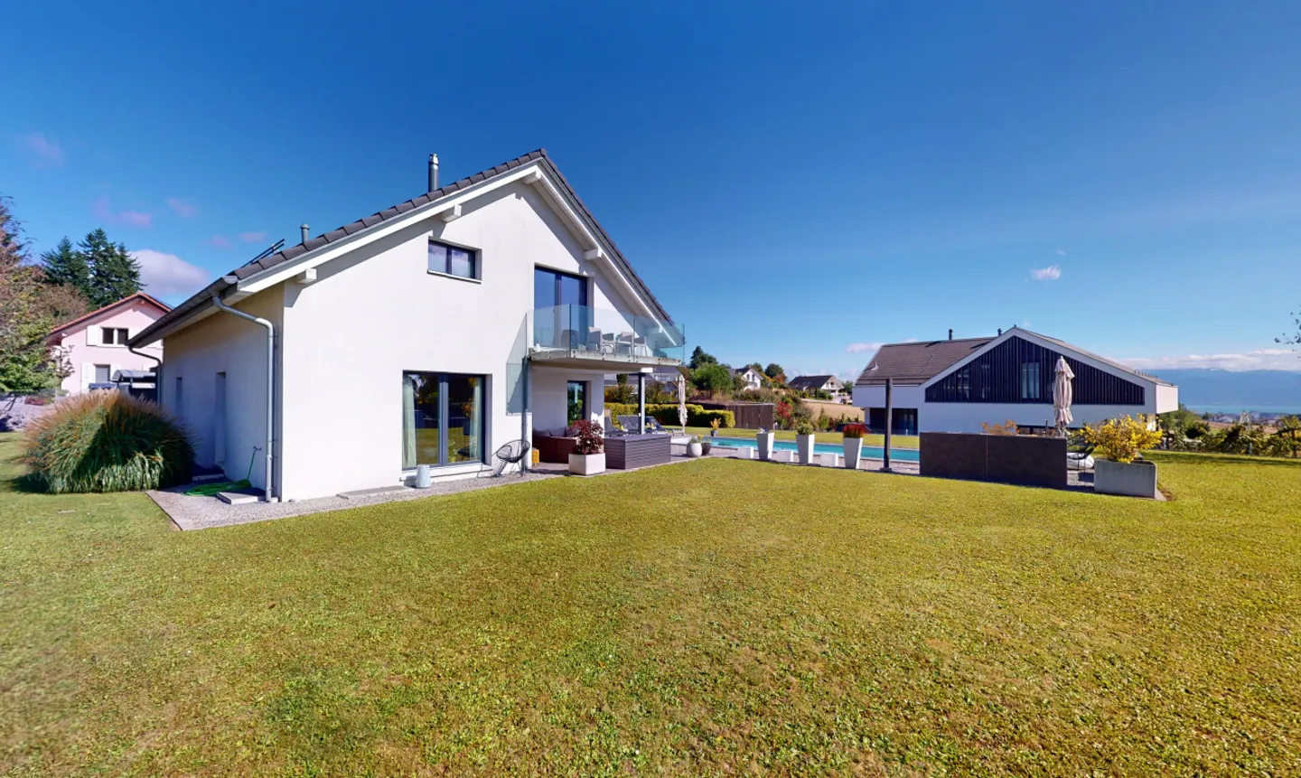 Casa da sogno con piscina riscaldata e vista lago! - Foto 7 di 13