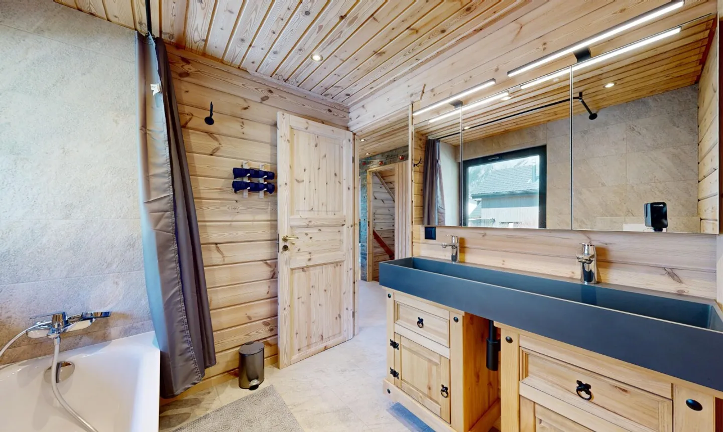 Chalet rénové et charmant - Photo 9 sur 11
