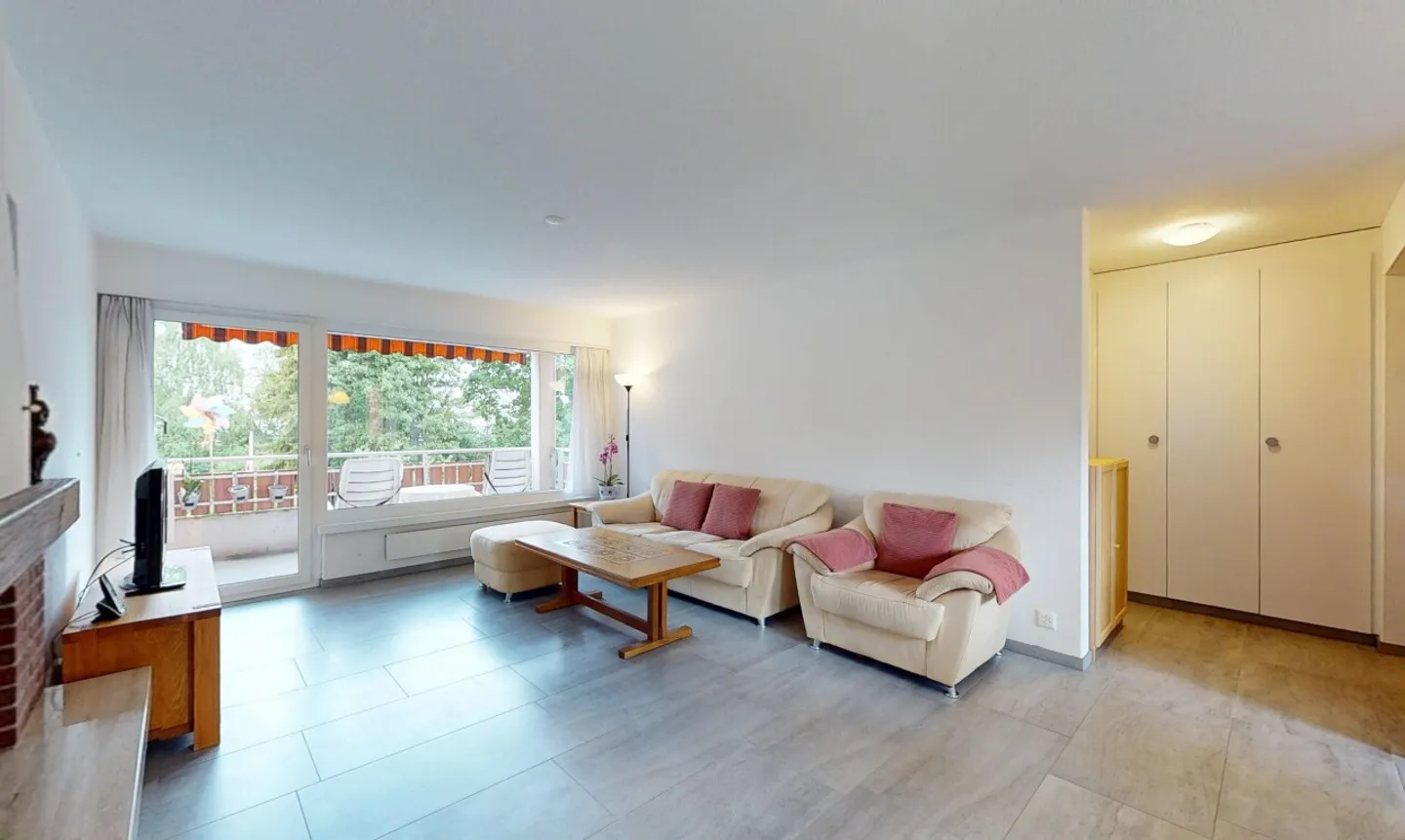 Appartement lumineux et bien entretenu de 4.5 pièces à Brüttisellen - Photo 2 sur 13