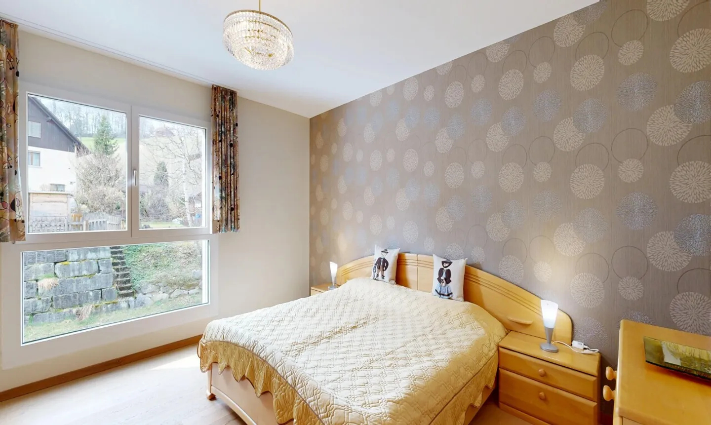 Bright 4.5-room apartment with large south-facing terrace - Photo 7 of 11