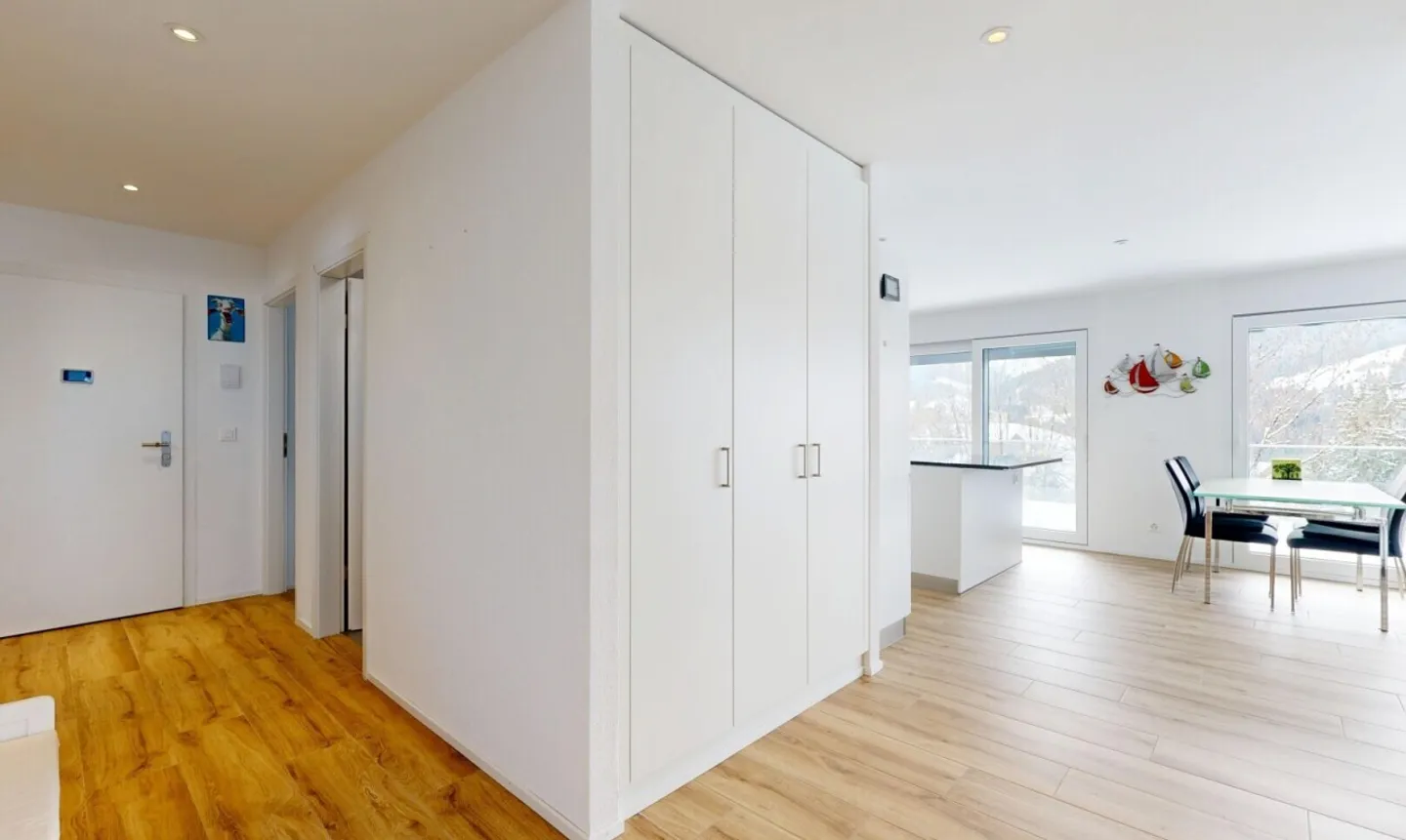 Wohnen mit Aussicht stilvolle Terrassenwohnung in Plasselb - Photo 7 of 11