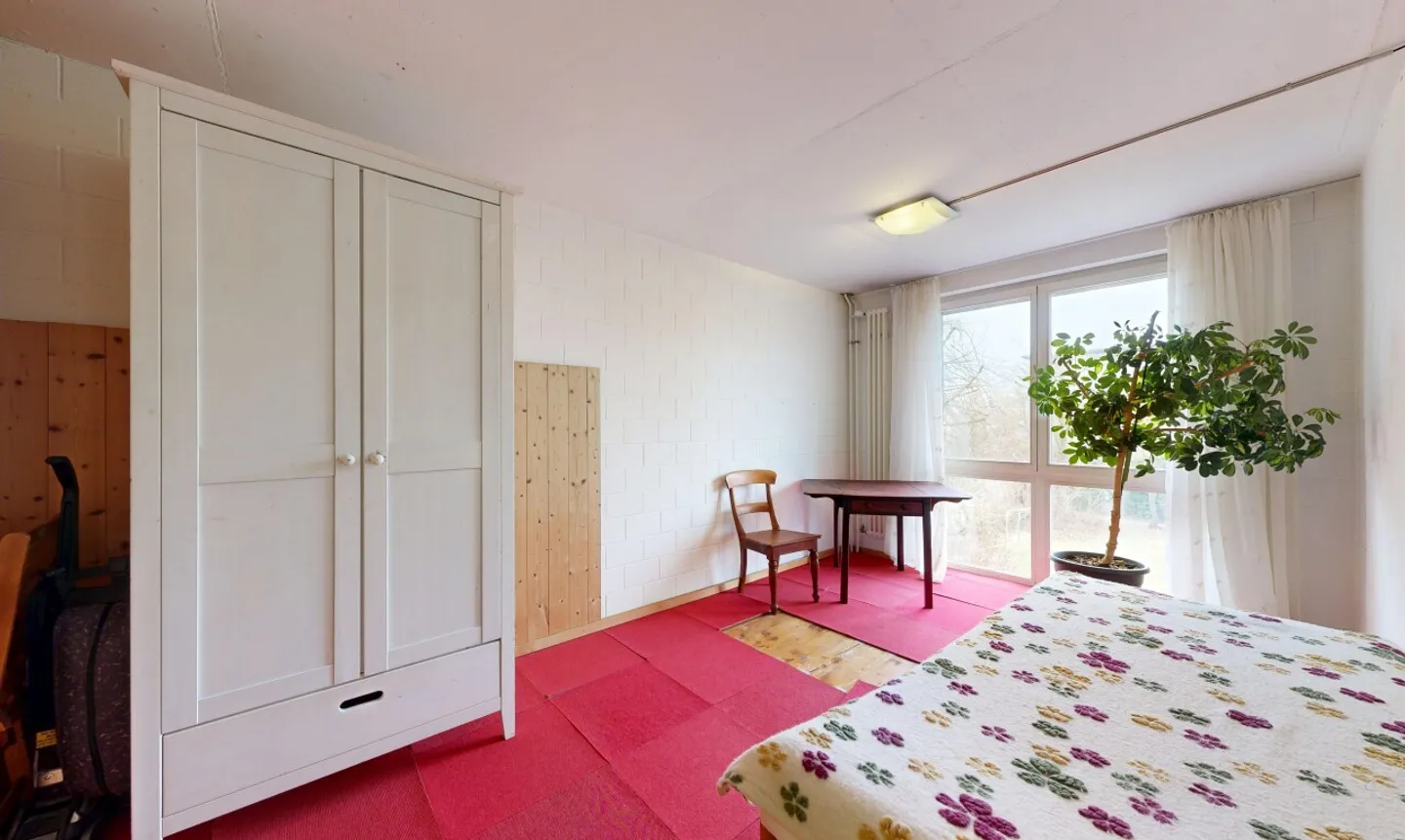 4.5-Zimmer-Reihenmittelhaus mit Garten und ausgebautem Dachgeschoss - Foto 7 di 11