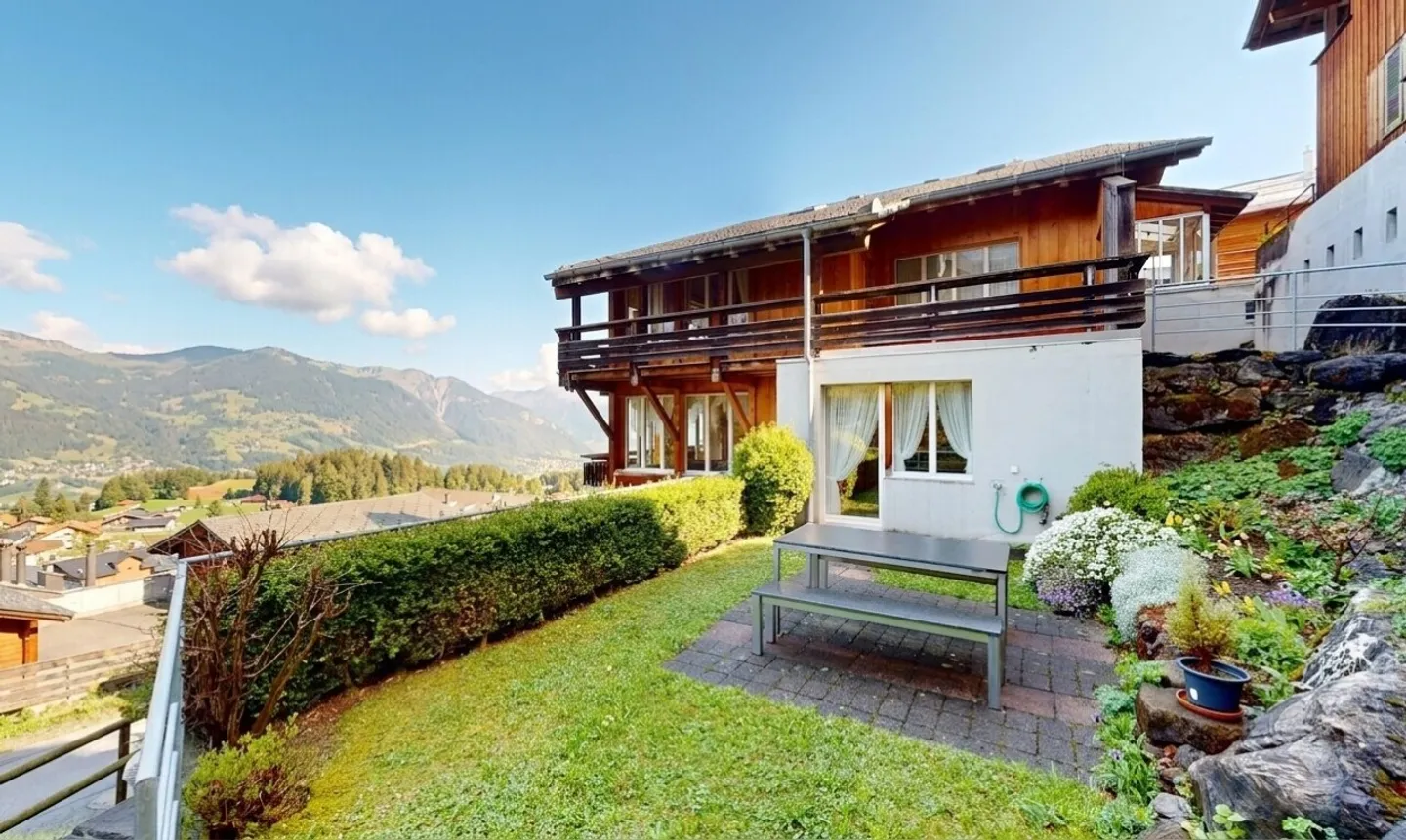 Appartamento 3.5 locali con vista panoramica sulle montagne del Hasliberg - Foto 1 di 11