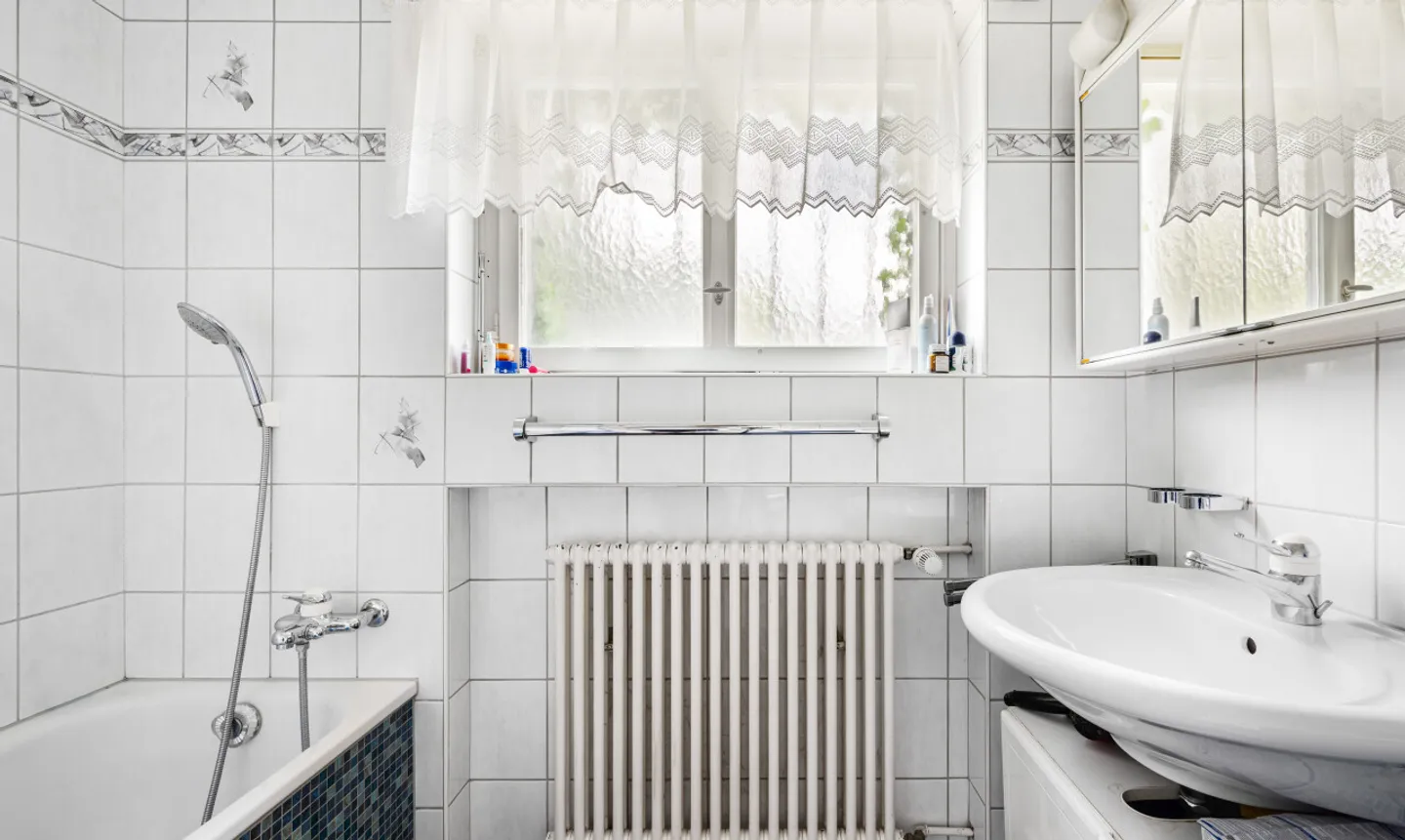 Occasione unica - Casa unifamiliare indipendente di 7 stanze - Foto 10 di 11