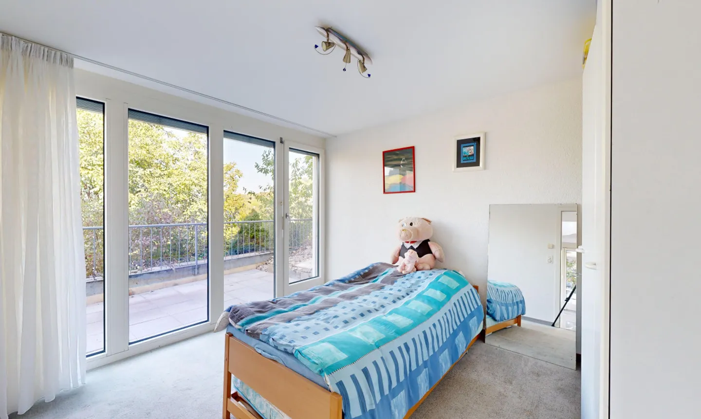 Casa unifamiliare con architettura unica e vista mozzafiato - Foto 7 di 13