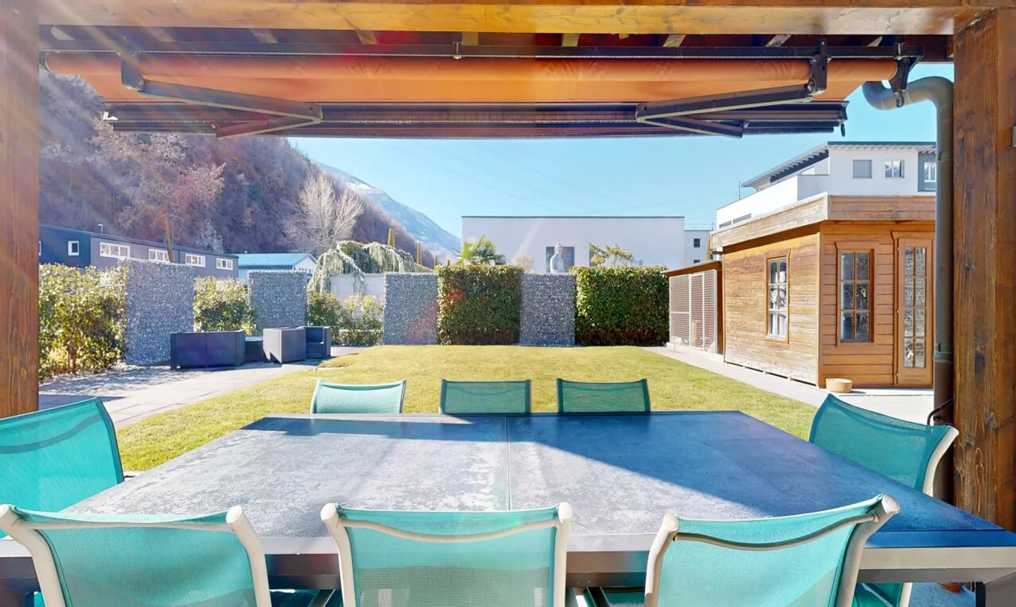 Charming 5.5 room family home with large garden - Photo 5 of 11