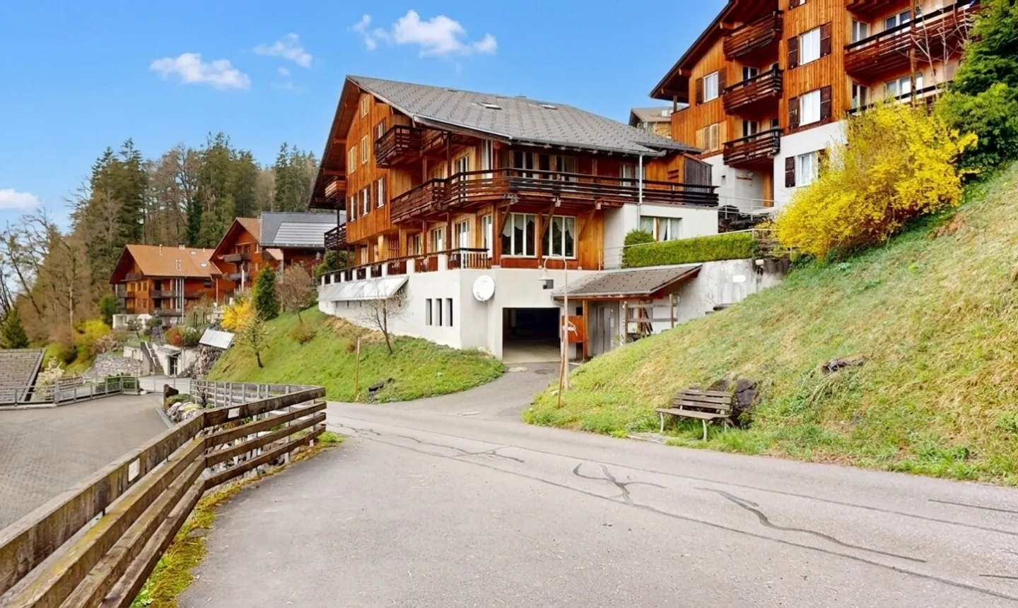 Appartamento 3.5 locali con vista panoramica sulle montagne del Hasliberg - Foto 2 di 11