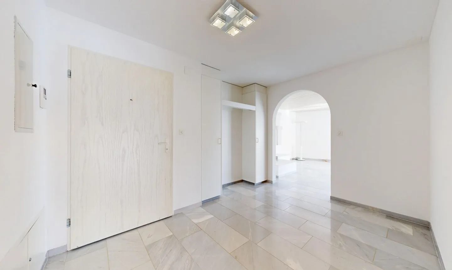 Appartamento spazioso con vista mozzafiato - Foto 2 di 13