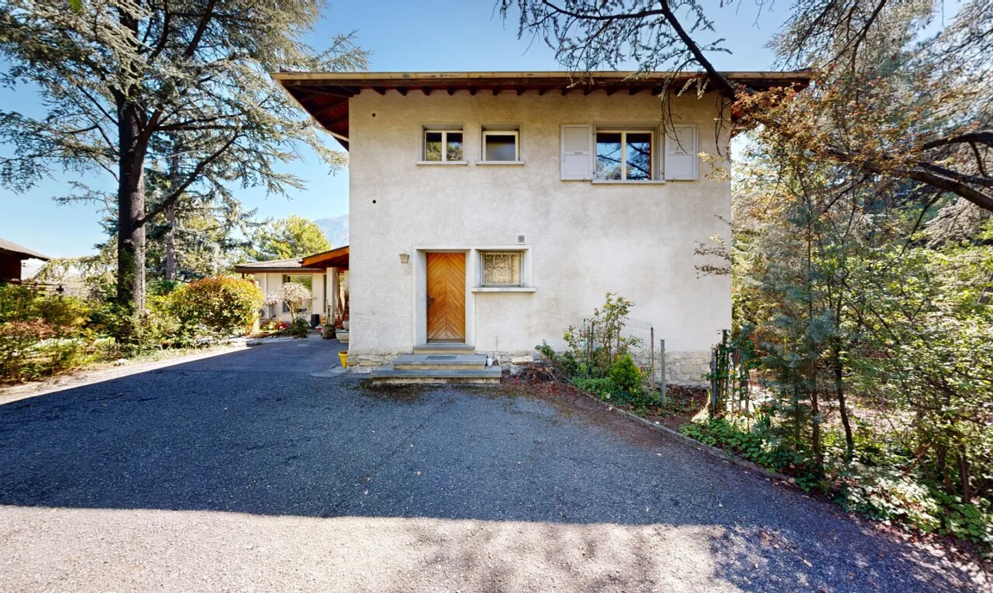 Gebäude mit großem Potenzial in Veyras - Foto 4 von 11