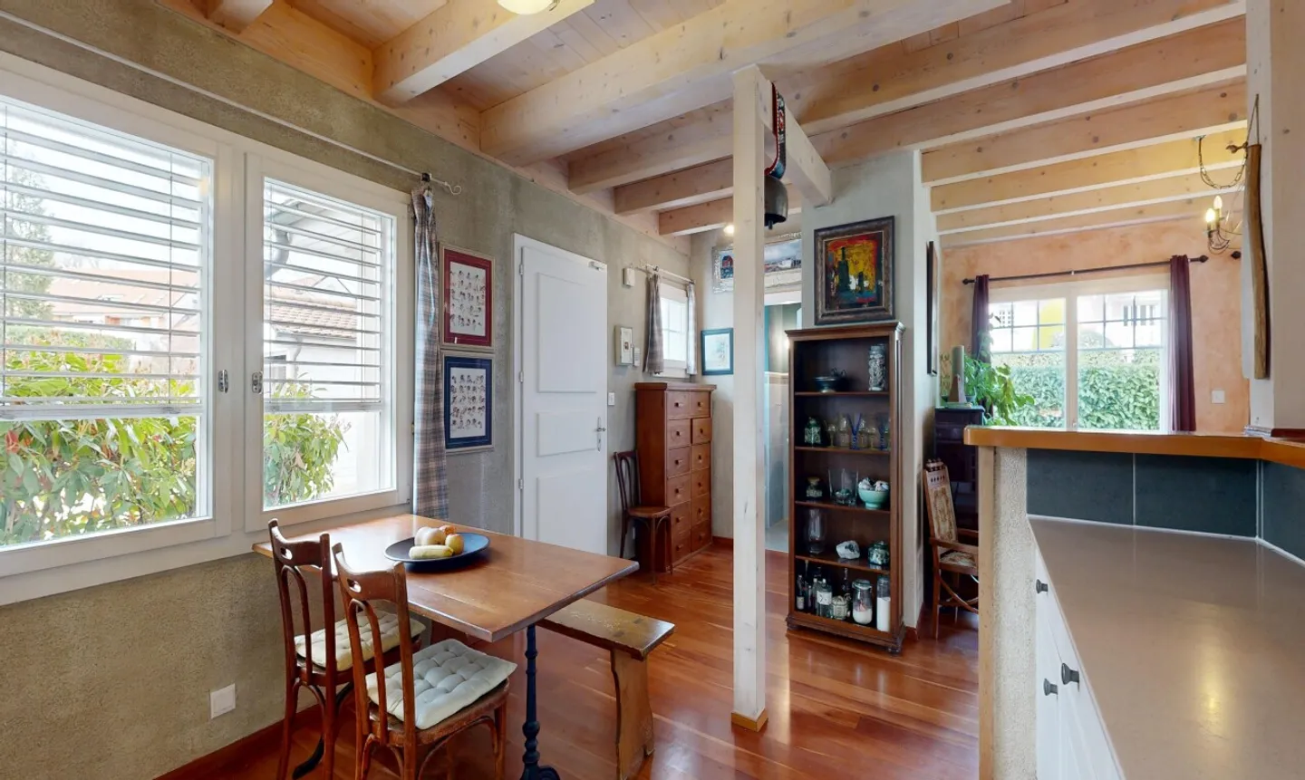 Magnificent house with garden in the Golf residences - Photo 9 of 13