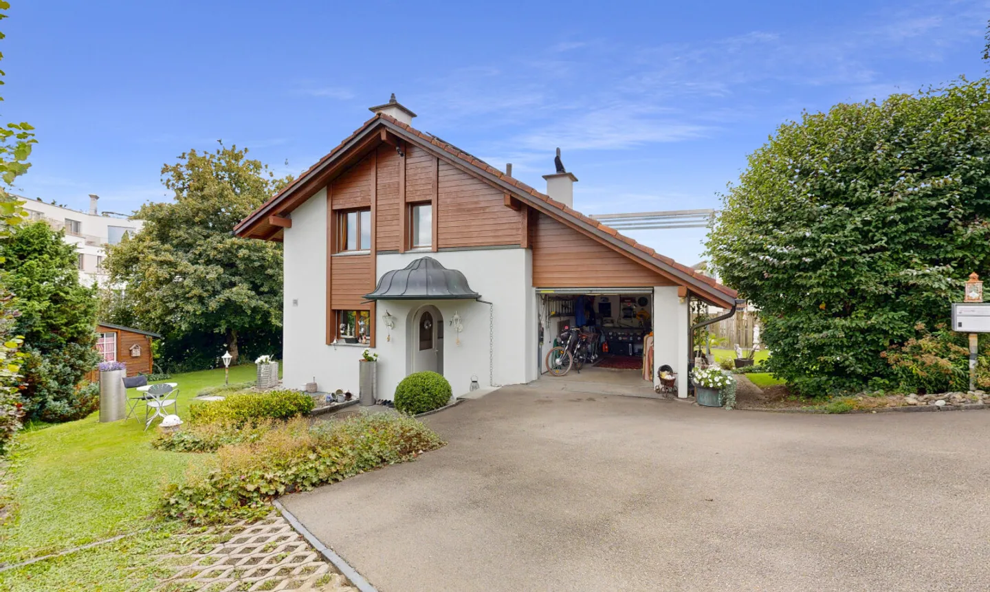 5.5-Room Single-Family House in a Quiet Location in Wittenbach - Photo 12 of 13