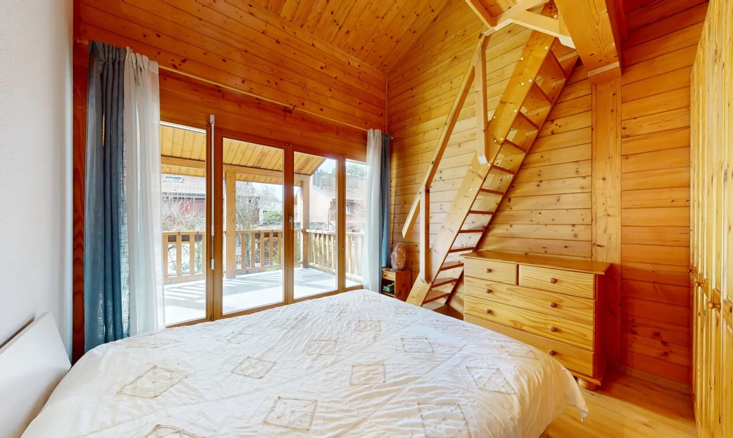 At the end of a dead end - Photo 8 of 11