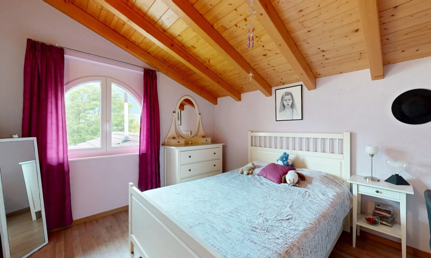 Villa Charmante avec Terrain Constructible - Photo 9 sur 11