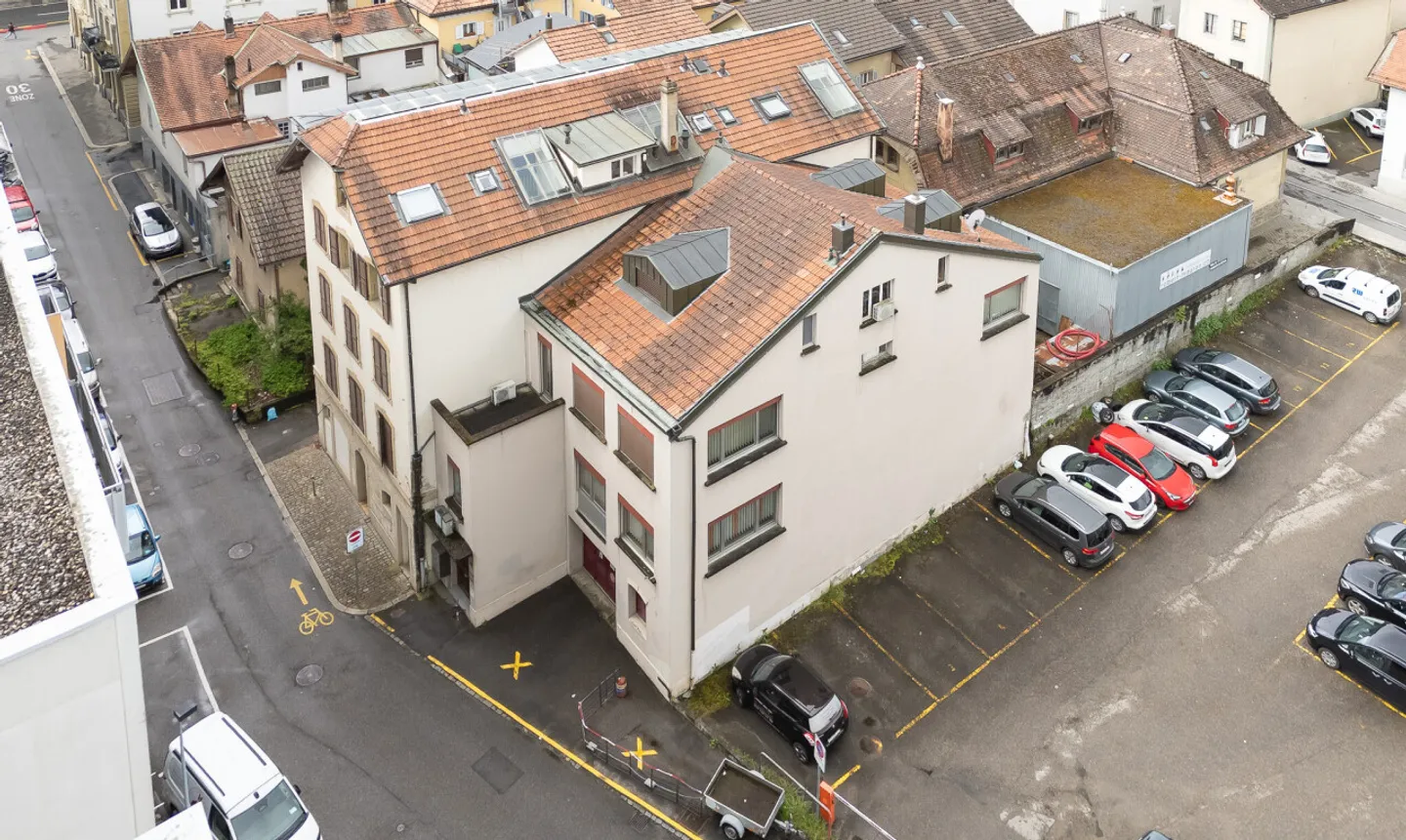 Gemischt genutztes Gebäude - strategische Lage im Herzen von Fribourg - Foto 1 von 11