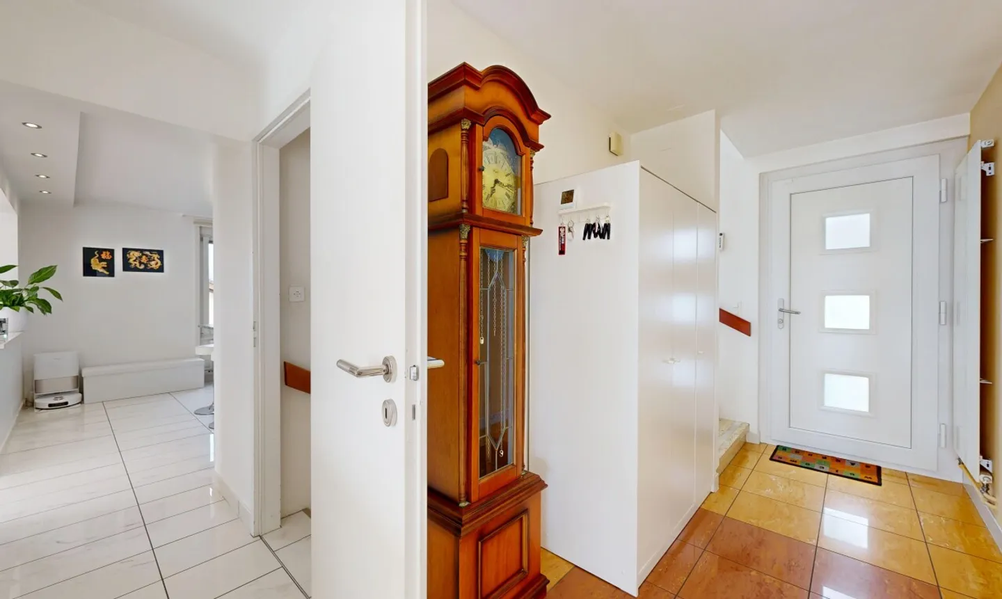 Maison individuelle avec grand jardin et bureau à Colombier - Foto 4 di 11