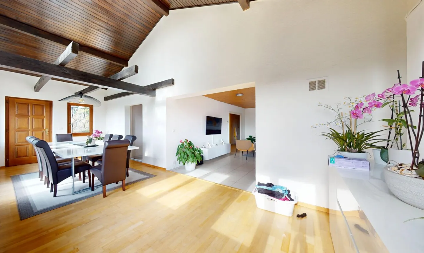 UN CADRE DE VIE PRIVILÉGIÉ À FROIDEVILLE IDÉAL POUR VOTRE FAMILLE - Photo 4 of 13