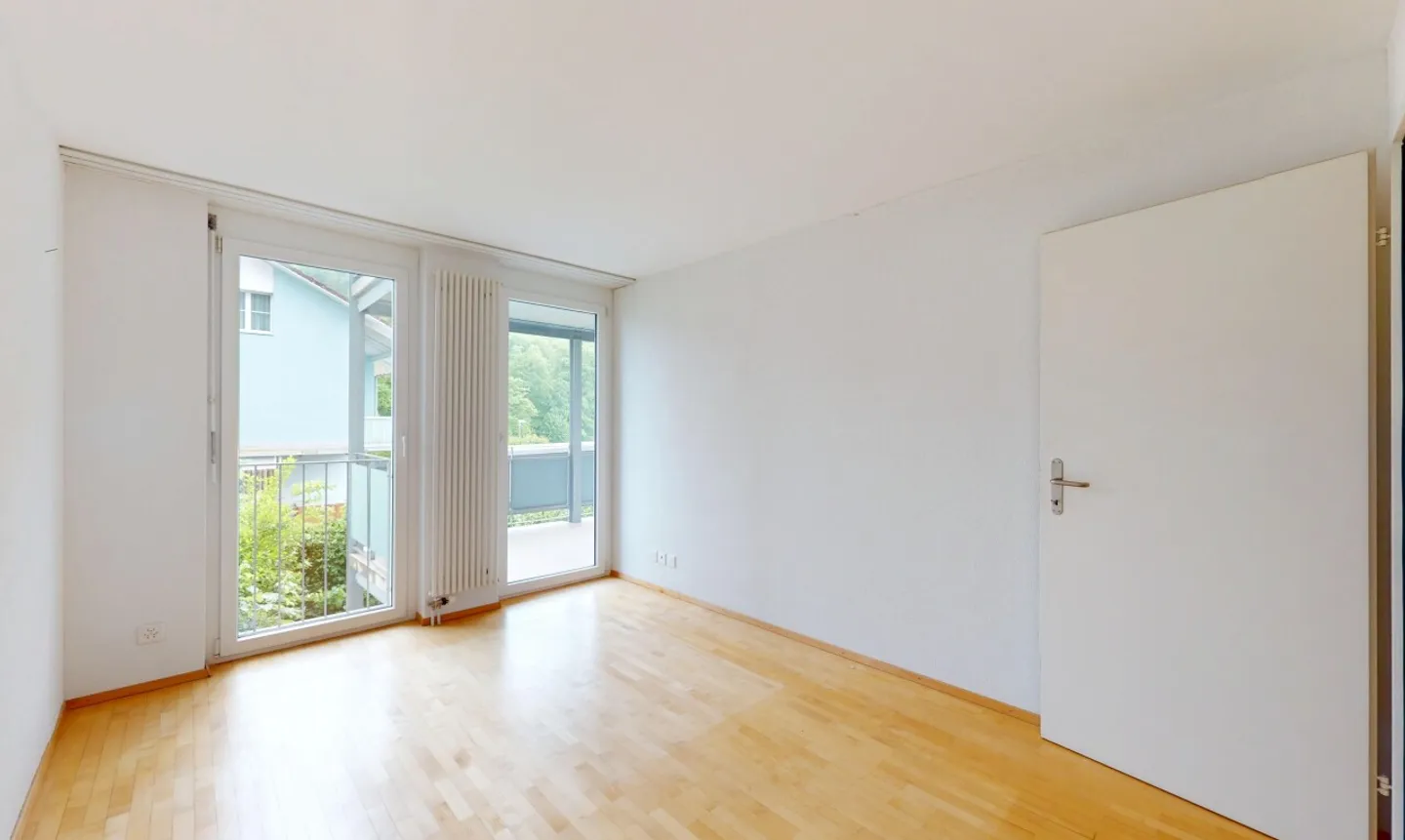 Helle 4.5-Zimmer Wohnung mit Balkon - Foto 9 von 13