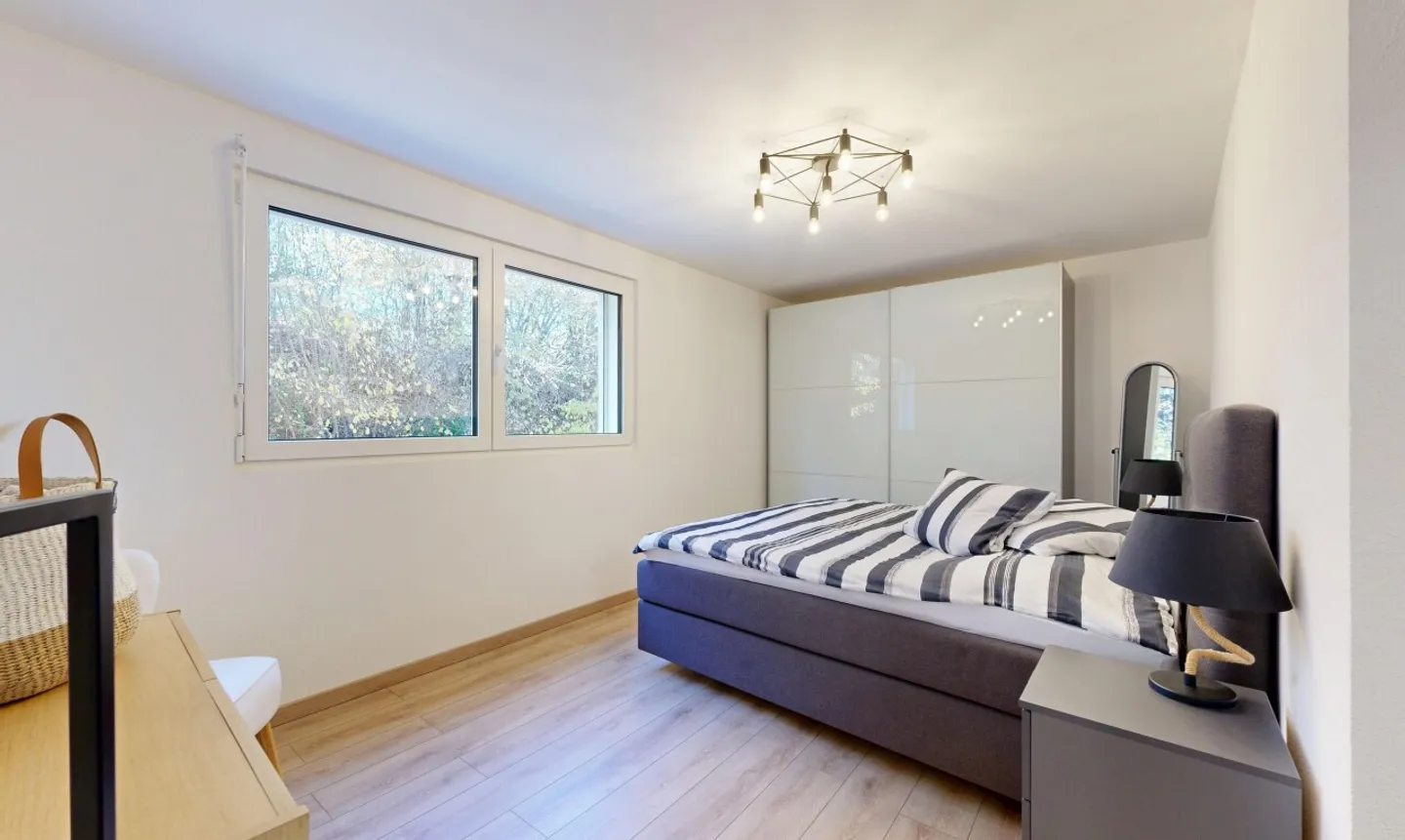 Elegante appartamento di 4,5 stanze, luce e vista mozzafiato - Foto 7 di 11