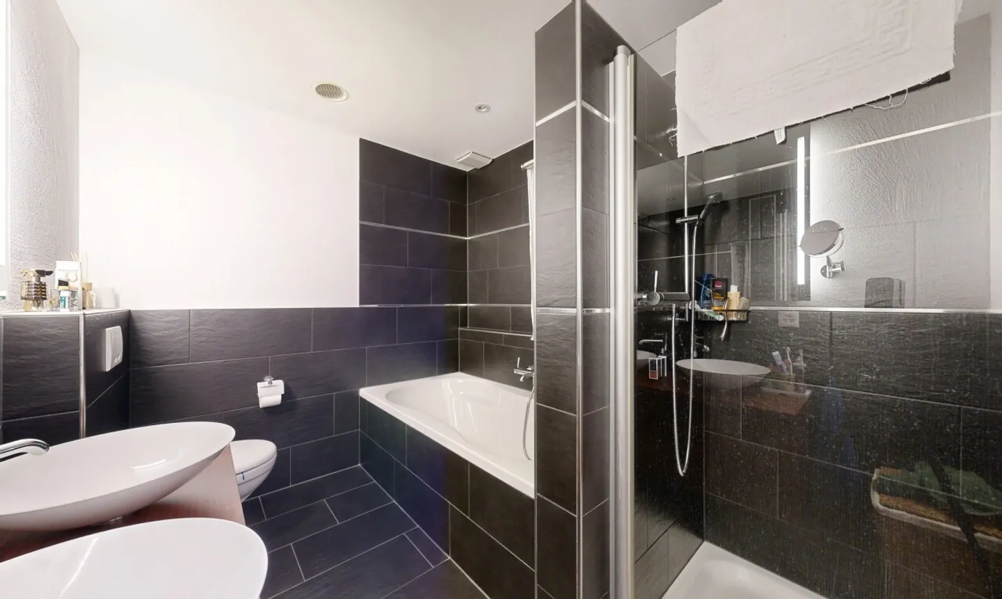 Modern 4.5-room garden maisonette apartment in Stäfa - Photo 8 of 11