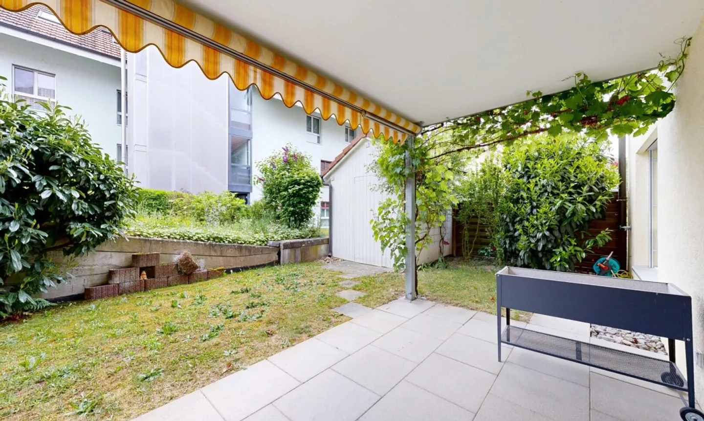 Appartement familial de 4,5 pièces avec jardin - Photo 9 sur 11