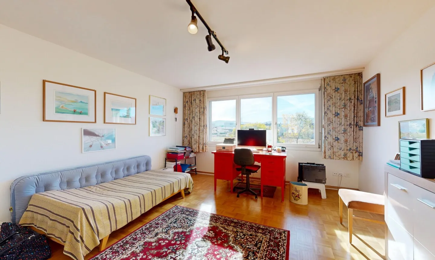 Casa a schiera spaziosa con galleria e materiali eleganti - Foto 10 di 11