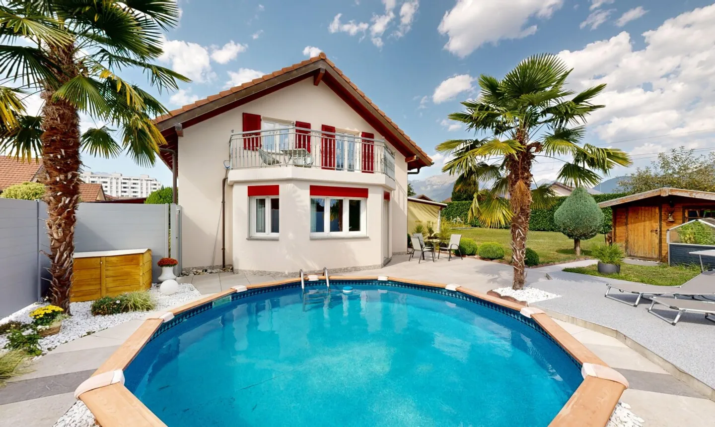 Renovated detached house with swimming pool and landscaped garden in Collombey - Photo 1 of 11