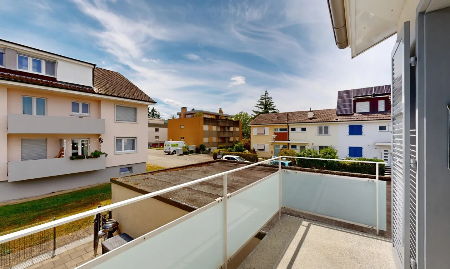 Gepflegtes 4.5-Zimmer Reiheneckhaus an familienfreundlicher Lage - Foto 8 von 11