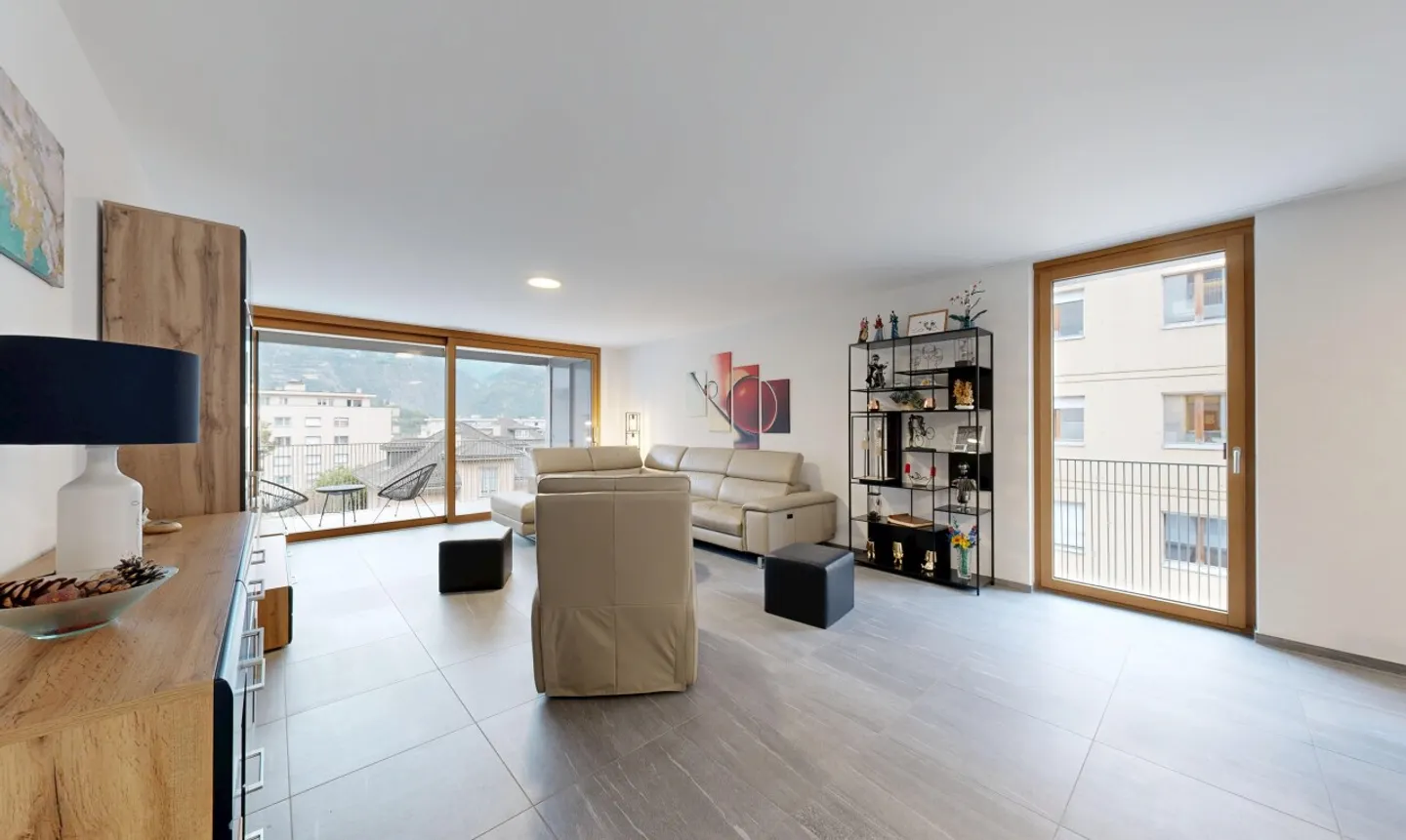 Magnificent 5.5-room apartment of 153 m² – comfort and efficiency - Photo 3 of 11