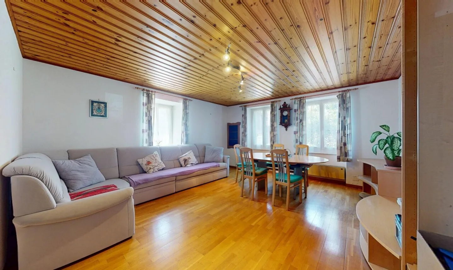 Family home to renovate with unique building potential in Fey - Photo 11 of 13