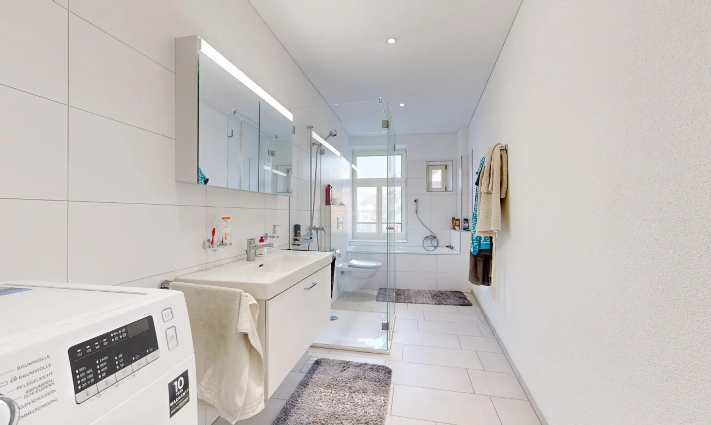 Proprietà ad Alto Rendimento in Posizione Ideale - Foto 8 di 11