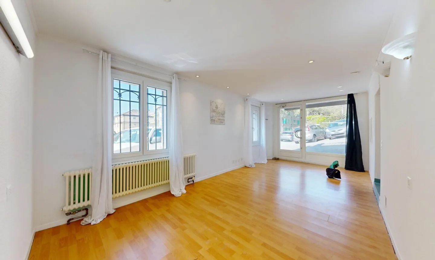 Beautiful detached house in Lausanne - Photo 9 of 11