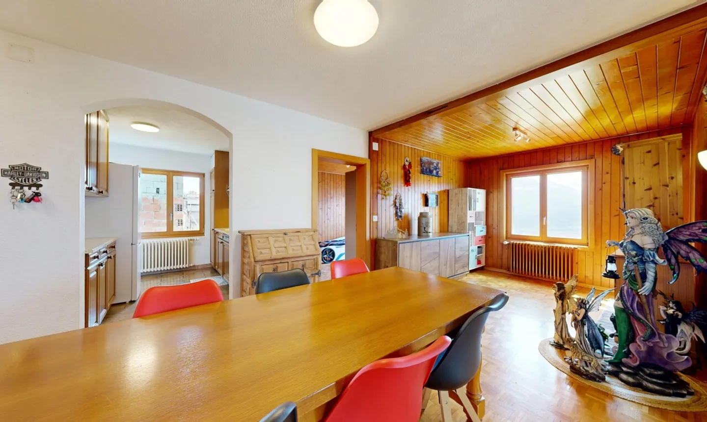Duplex de 6.5 pièces avec balcon, garages et vue dégagée à Savièse - Foto 2 von 11