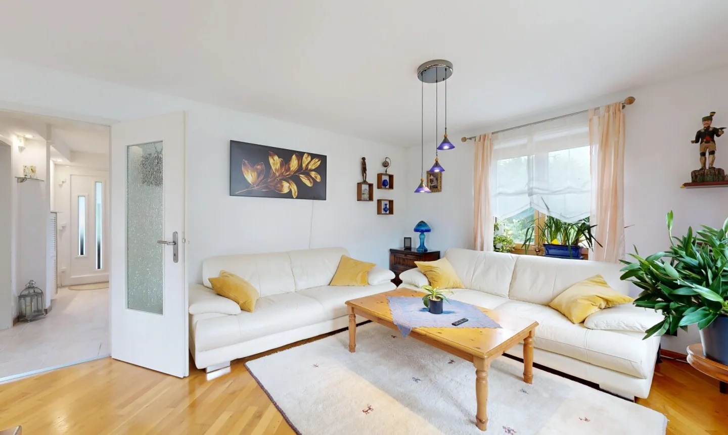 Freistehendes Einfamilienhaus mit herrlichem Garten und Grünsicht - Photo 3 sur 11