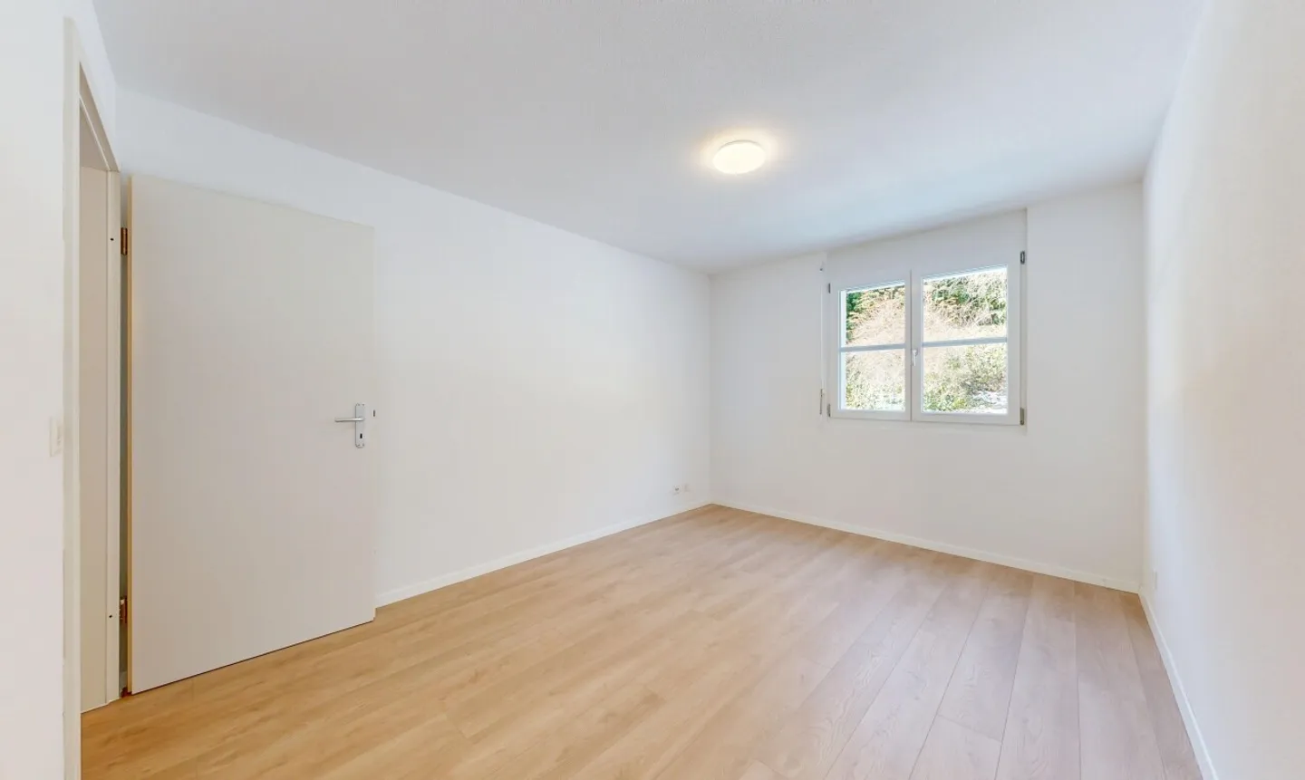 Spazio, comfort e serenità: 4,5 locali a Clarens - Foto 7 di 13