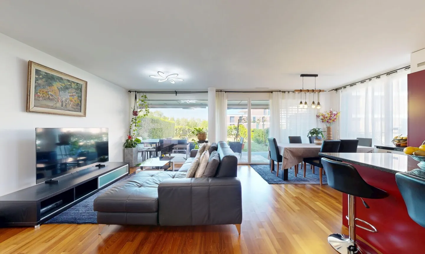 Appartement avec Jardin Privatif - Photo 3 sur 11