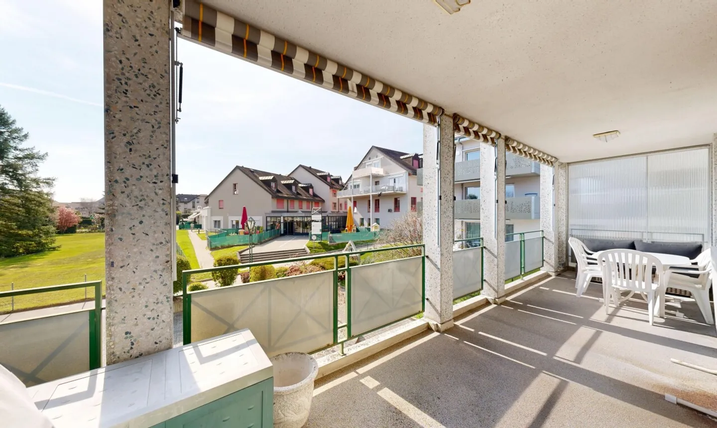 Große helle Wohnung, absolute Ruhe, zwischen See und Autobahn - Foto 2 von 11