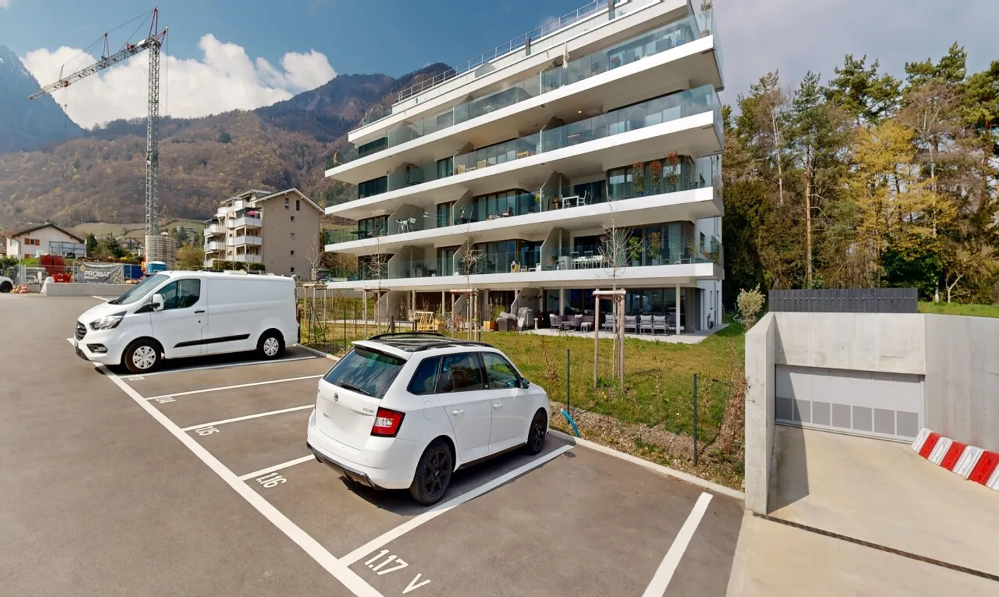 Appartamento luminoso con grande terrazza - Foto 1 di 11