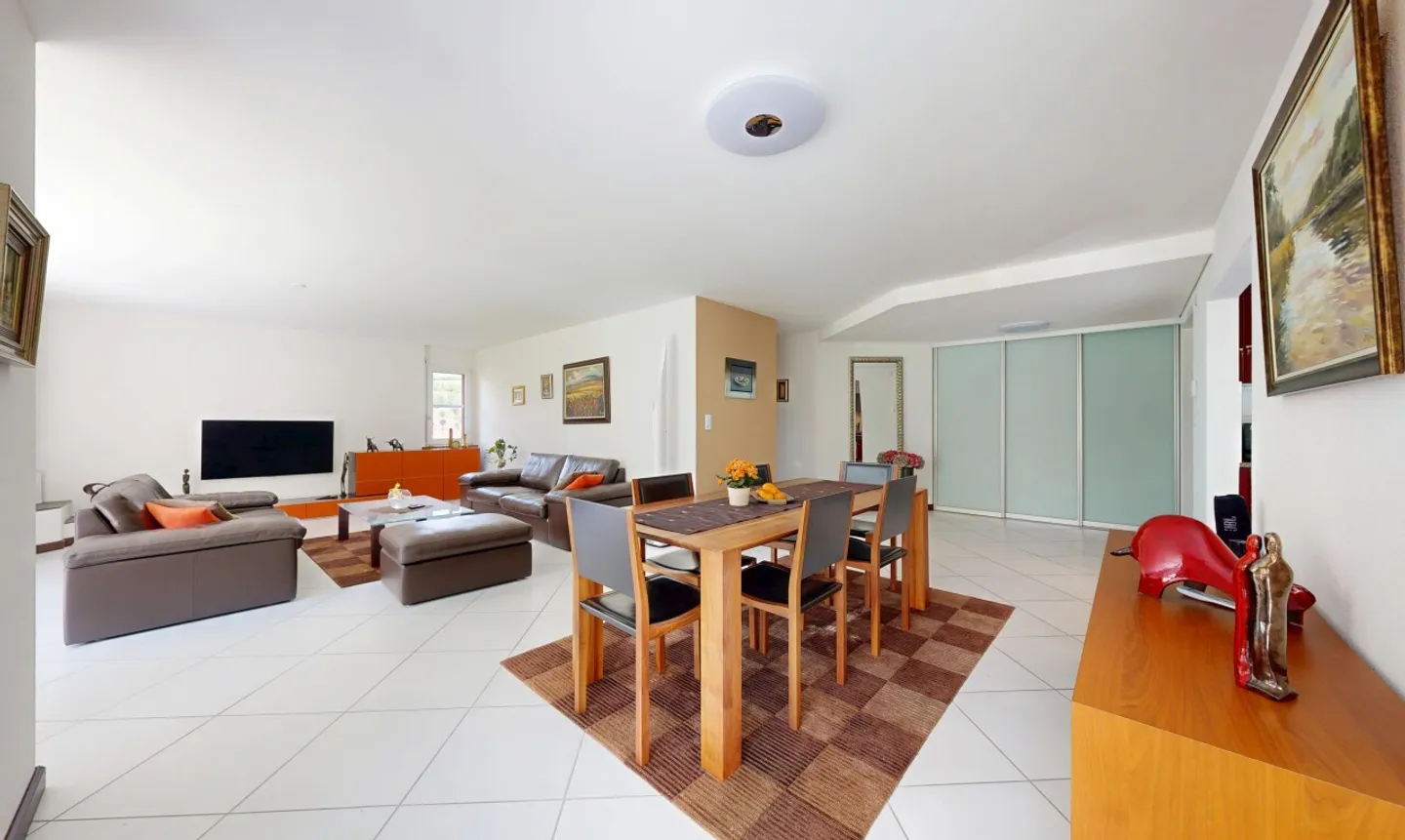 Appartement Charmant avec Jardin - Photo 3 sur 13