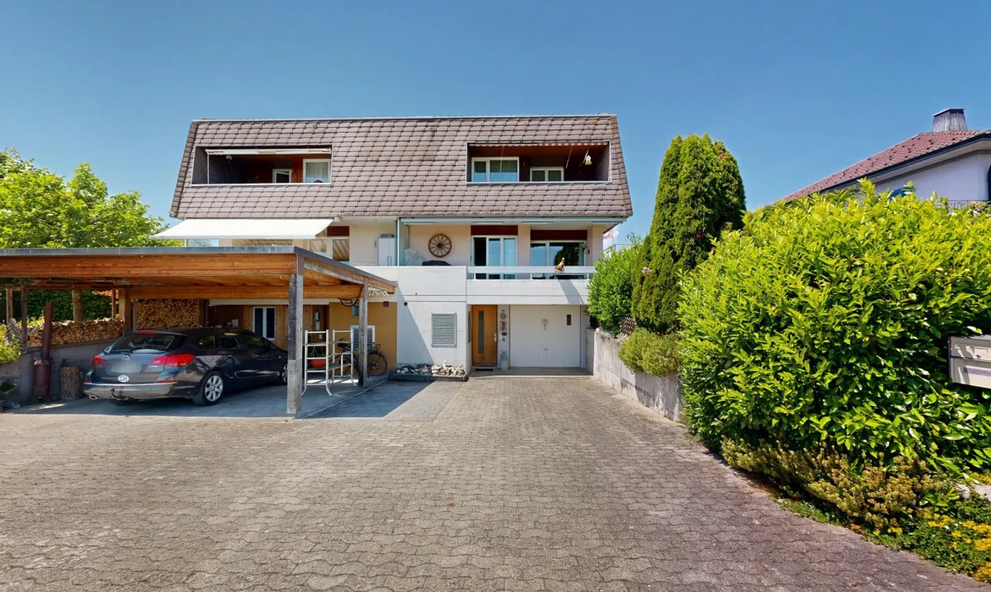 Semi-Detached House in Jegenstorf: 4.5 Rooms over 3 Floors - Photo 3 of 11