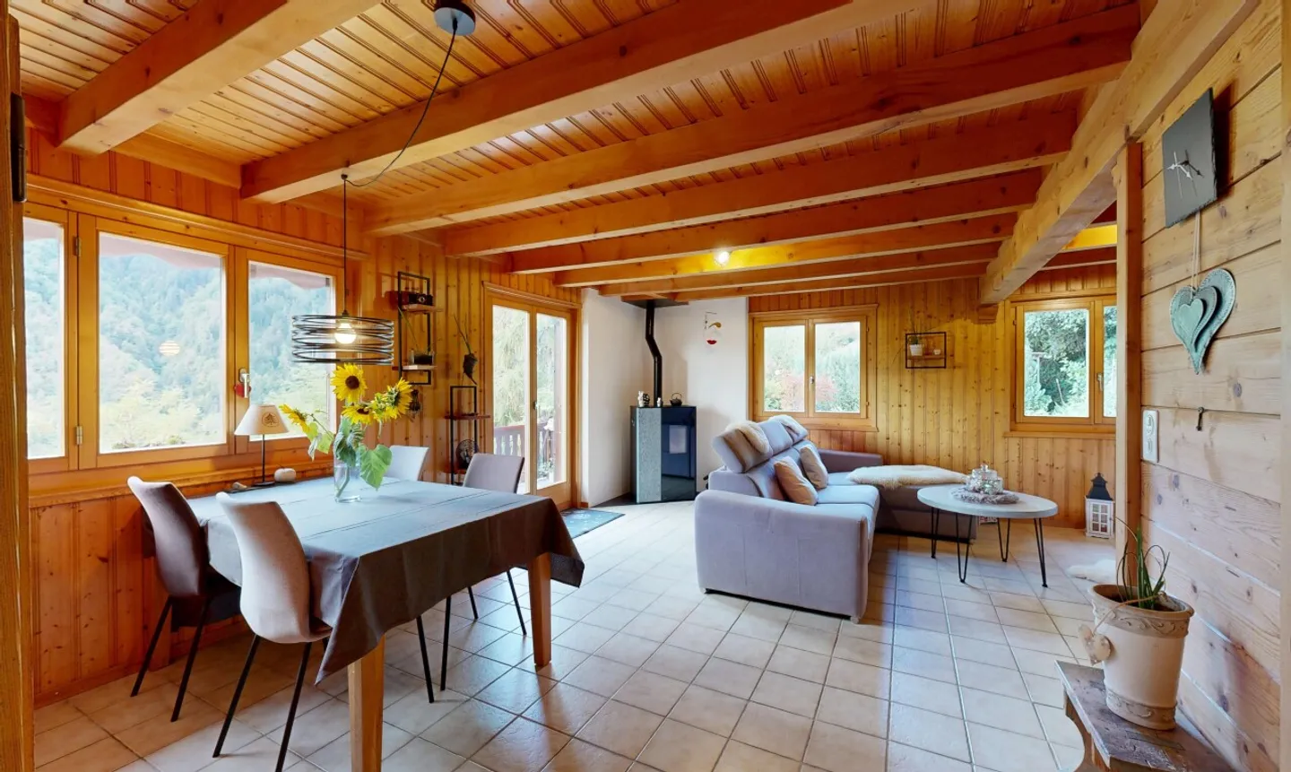 Exclusive: 3-bedroom chalet with a magnificent view - Photo 4 of 11