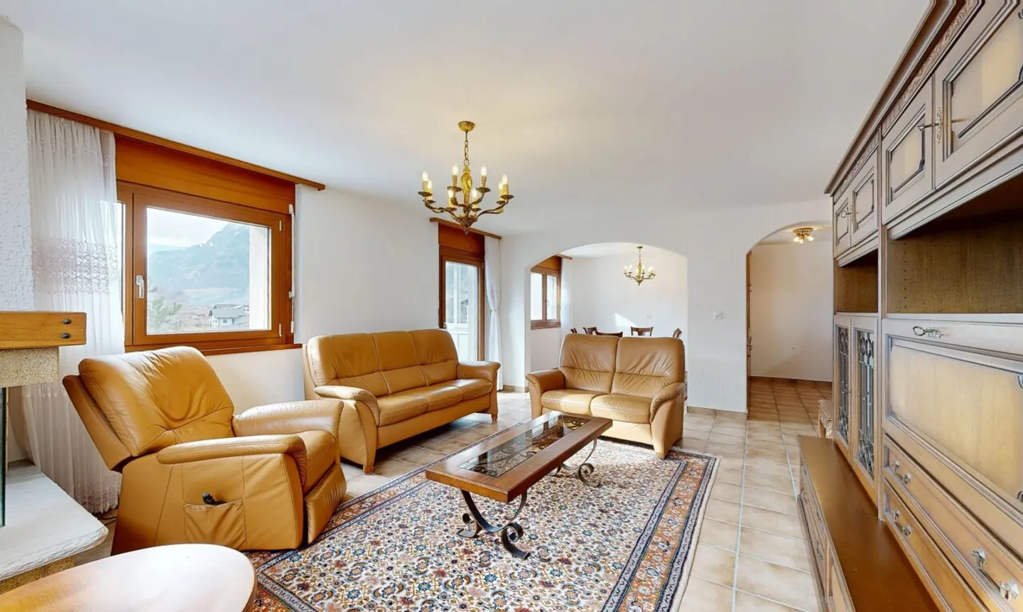 Exclusif: Lumineux appartement traversant de 3 chambres - Foto 1 di 11