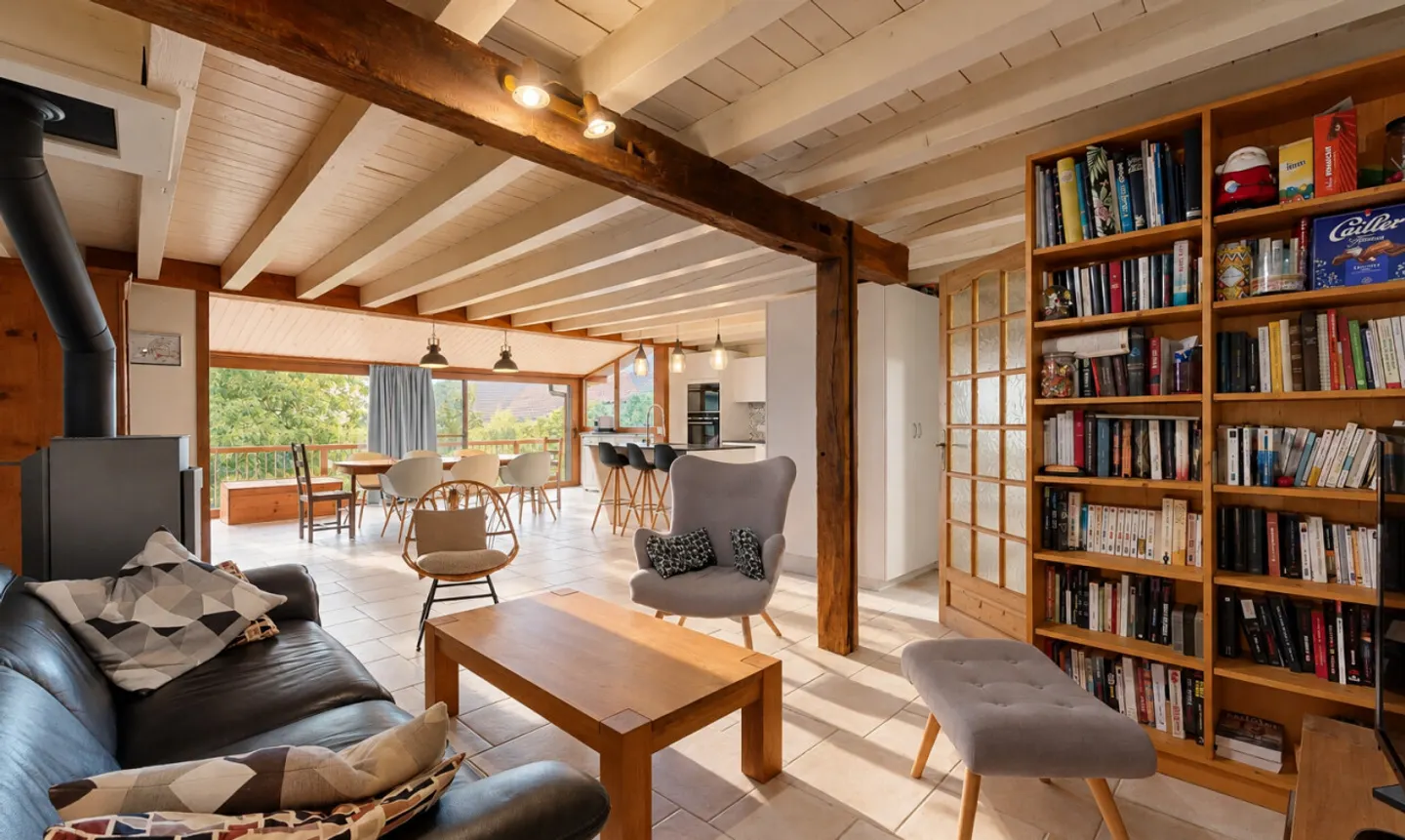 Maison familiale rénovée avec vaste atelier - Photo 5 of 11